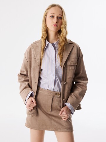 Twist Between-season jacket in Brown: front
