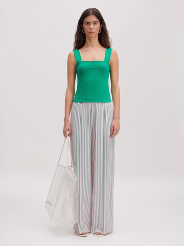 Haut 'Rafaela' EDITED en vert