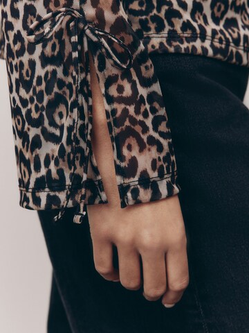 Next Bluse in Braun
