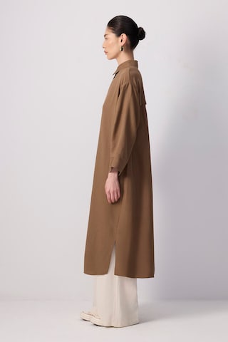 Touche Prive Tuniek in Bruin