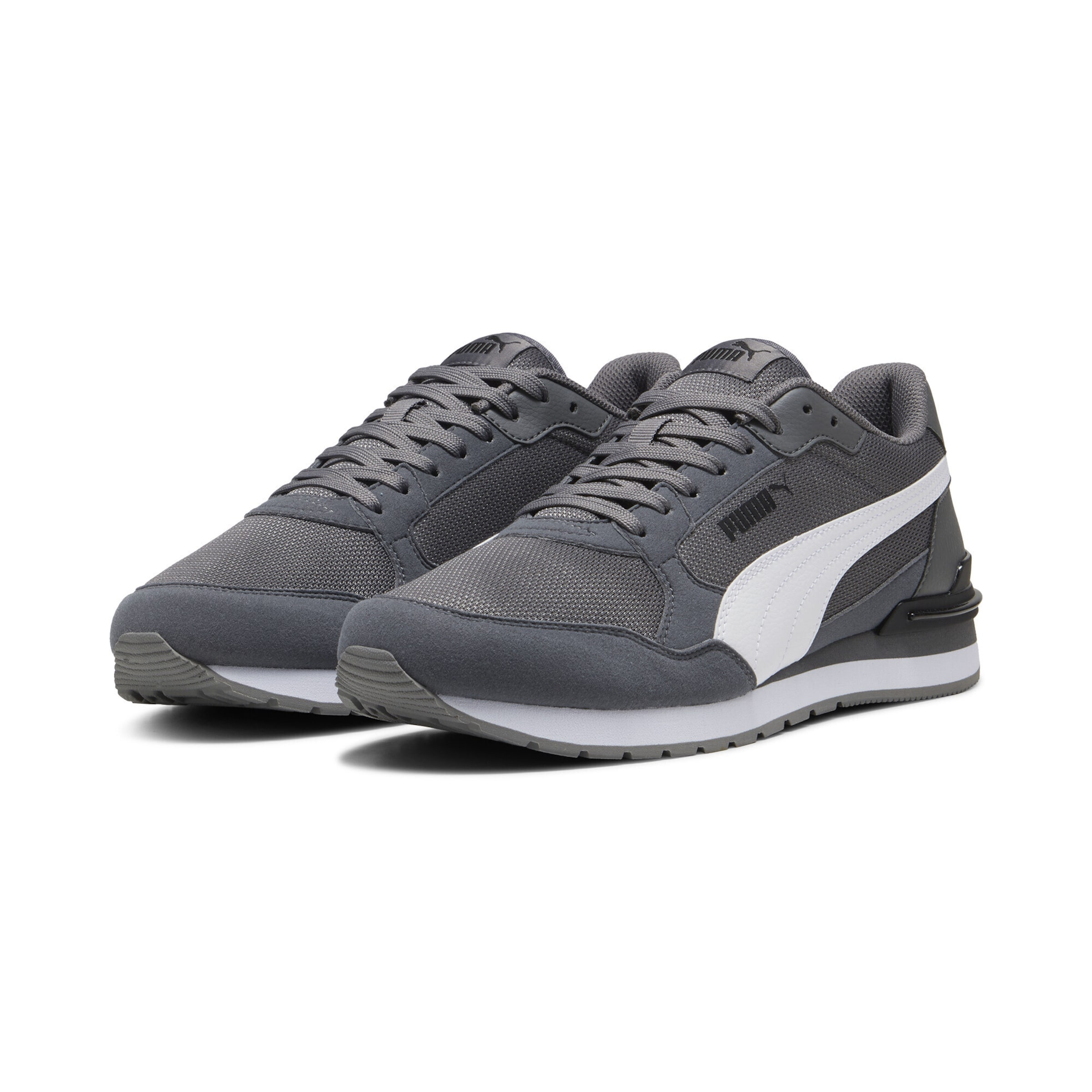 Baskets basses 'ST Runner v4' PUMA en gris