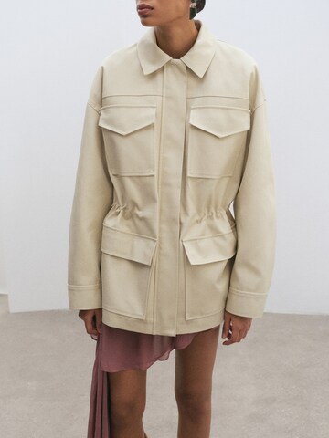 MANGO Tussenparka 'KYO' in Beige