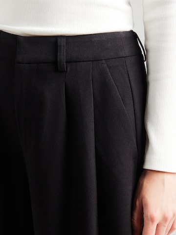VERSTIQUE Широкий Штаны в Черный