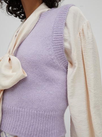 EDITED Sweter 'Alaina' w kolorze fioletowy
