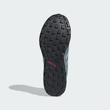 Chaussure de course 'Tracerocker 2.0' ADIDAS TERREX en vert