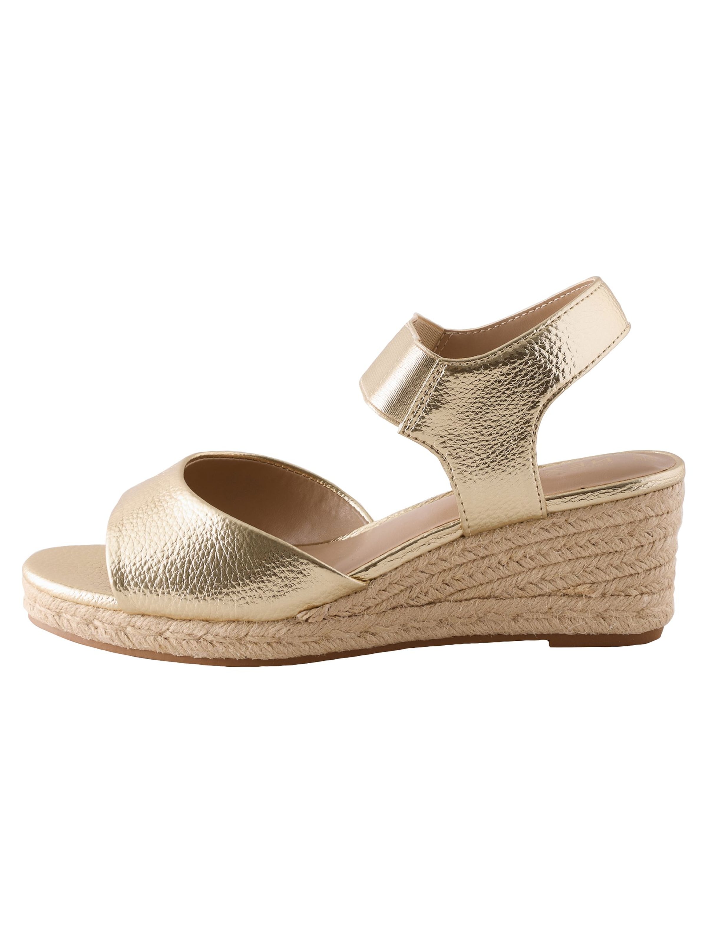 Next Sandały w kolorze złoty: przód
