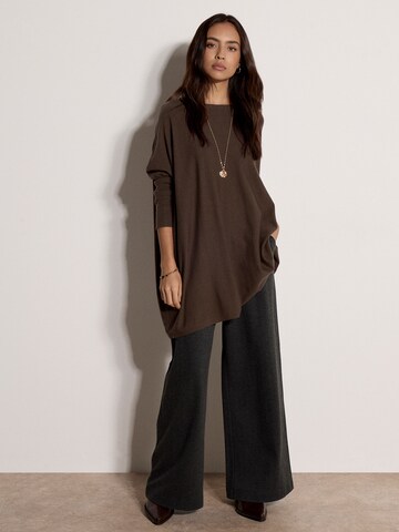 Apricot Soft Touch Oversized Jumper ' ' in Braun