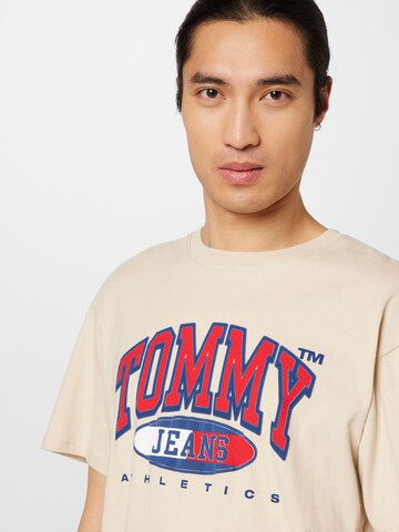 Tommy Jeans T-Shirt 'Essential' in Beige