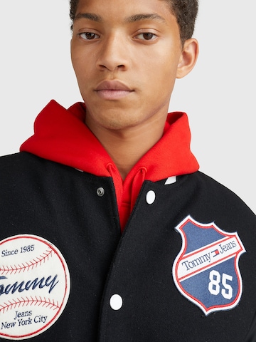 Tommy Jeans Between-Season Jacket in Black