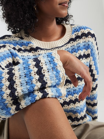 ONLY Carmakoma Svetr 'CARAsa' – béžová