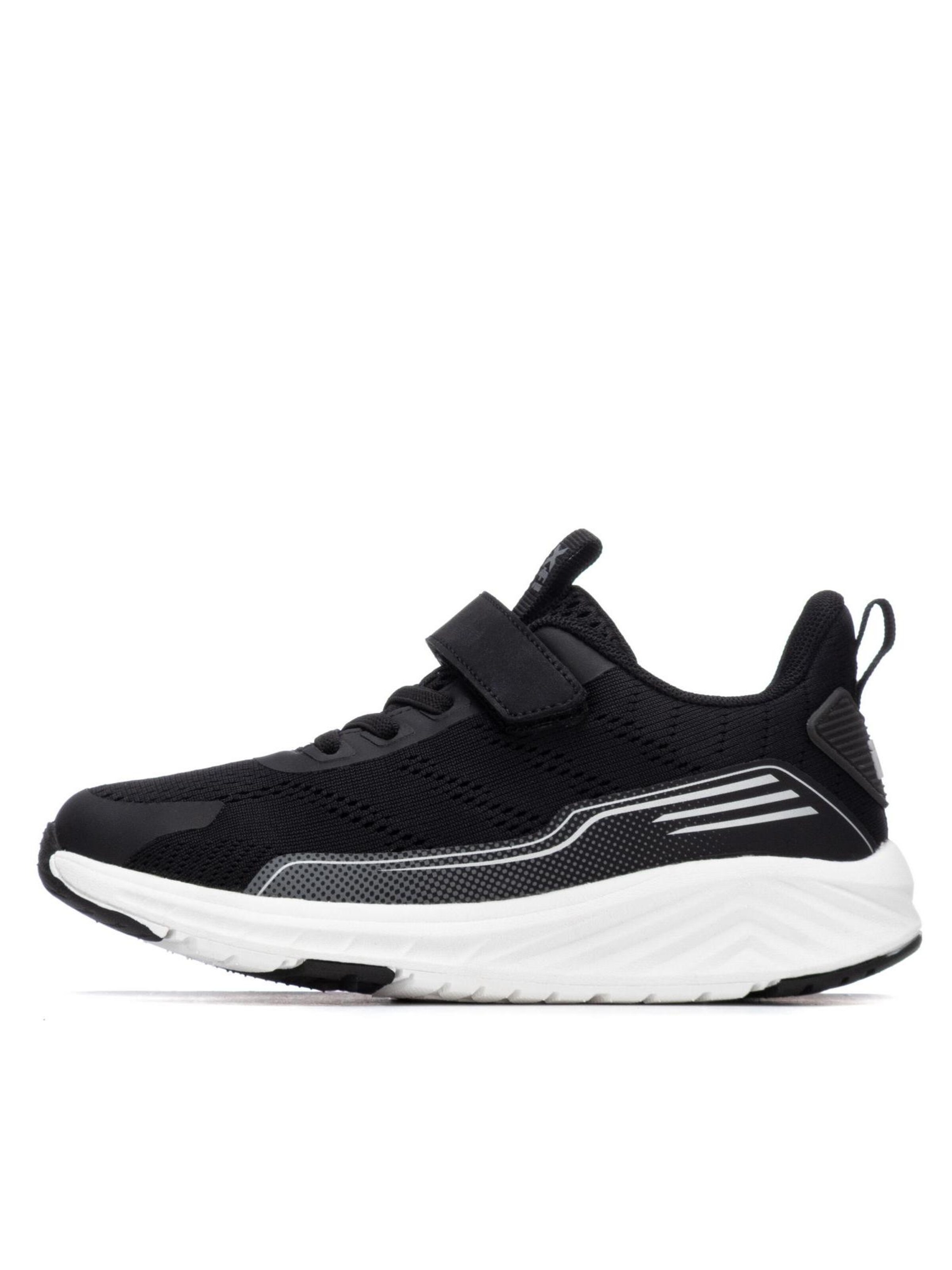 Xti Sneaker in Schwarz