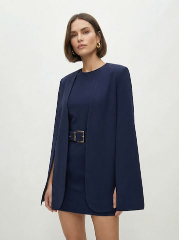 zils Hoermanseder Kleita: no priekšpuses