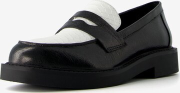 Mocassin Bershka en noir : devant