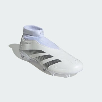 Chaussure de foot 'Predator League' ADIDAS PERFORMANCE en blanc