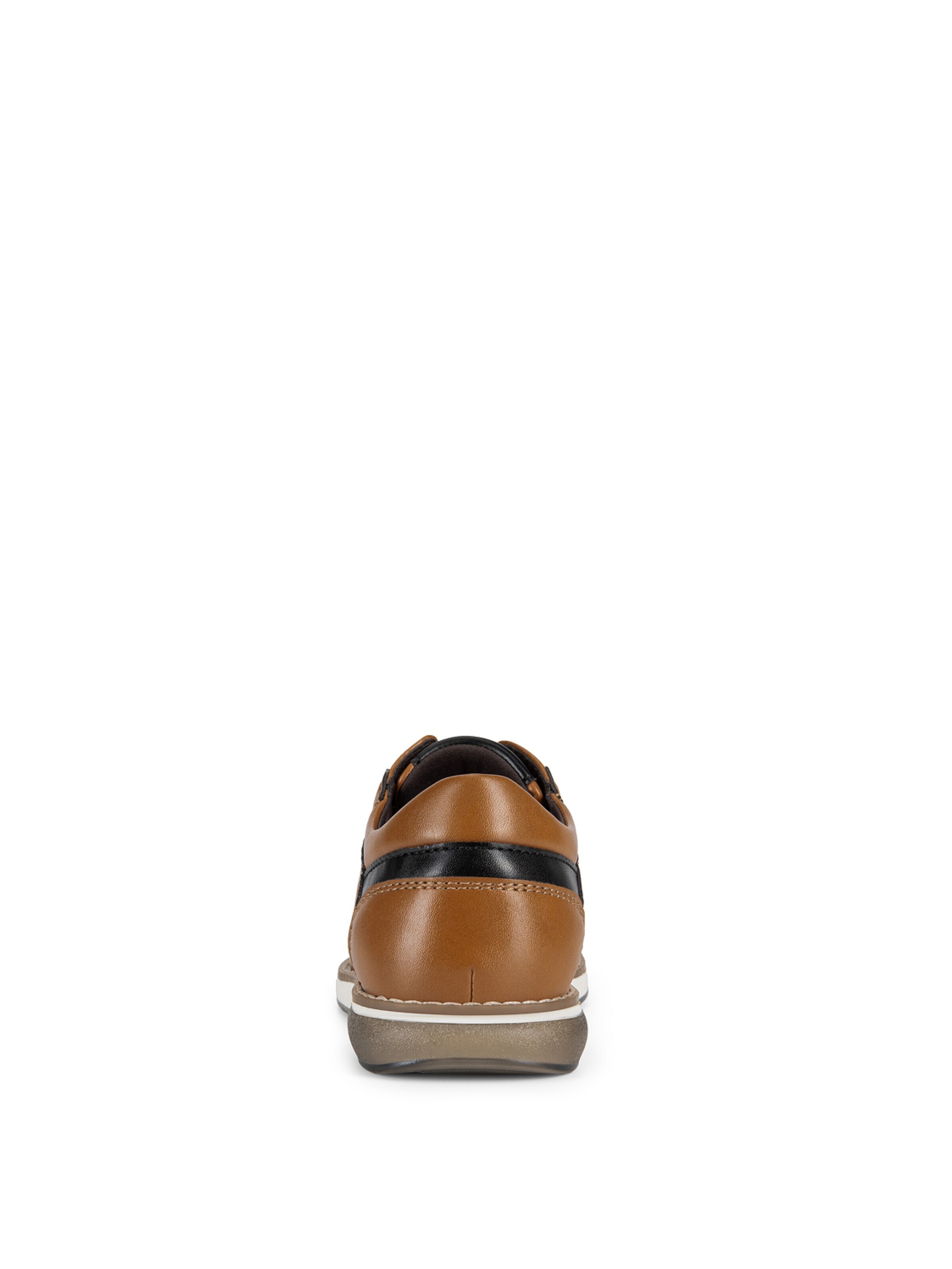 Scarpa bassa di Bruno Marc in marrone