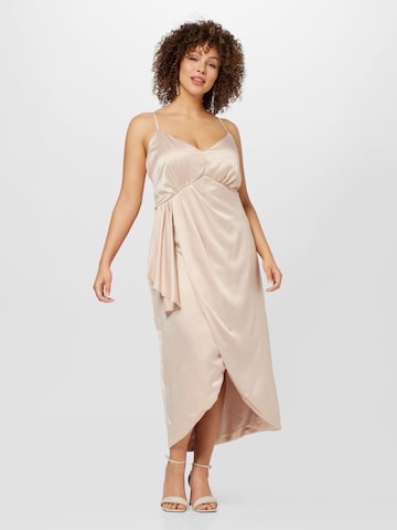 Robe 'ALIYA' TFNC Plus en gris : devant