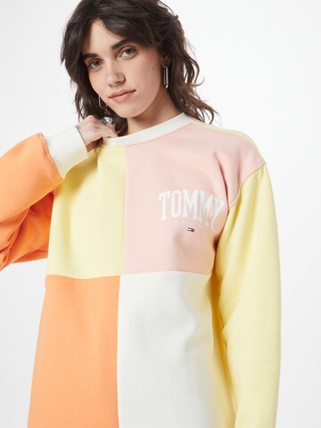 Tommy Jeans - Sweatshirt em mistura de cores