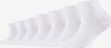 camano Socks in White: front