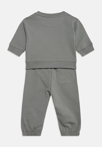 Calvin Klein Jeans Set in Grün: Rückseite