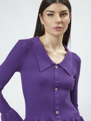 Pullover 'Peplum' di Influencer in lilla