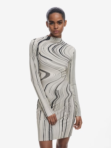 Robe Desigual en blanc