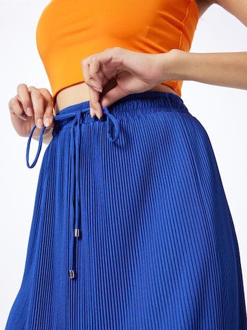 ABOUT YOU Skirt 'Liam' in Blue