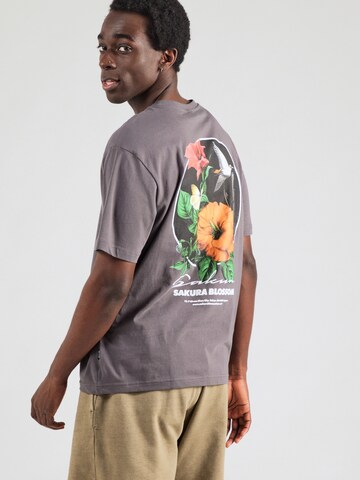 T-Shirt 'ONSKEANE' Only & Sons en gris : devant