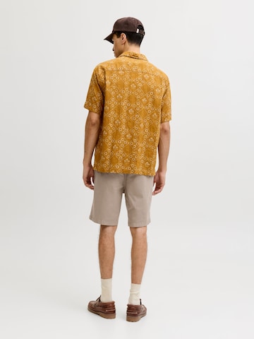 JACK & JONES - Loosefit Pantalón chino en amarillo