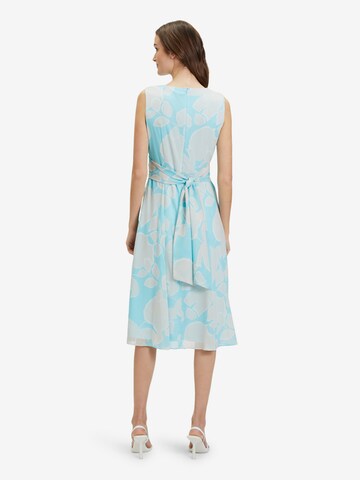 Robe de cocktail Betty & Co en bleu