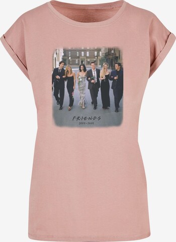 ABSOLUTE CULT T-Shirt  'Friends - Reunion' in Pink: predná strana