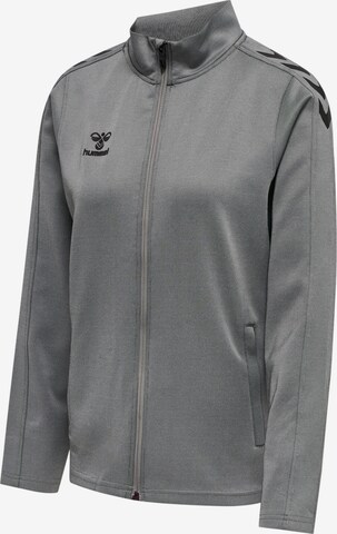 Hummel Sportsweatjacke in Grau