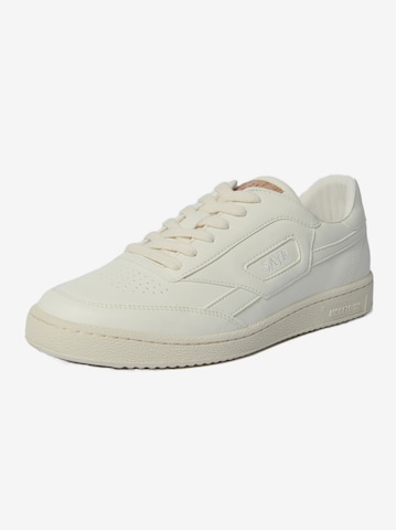 SAYE Sneakers in White: front