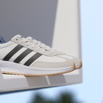 ADIDAS SPORTSWEAR Platform trainers 'Run 70S' in White