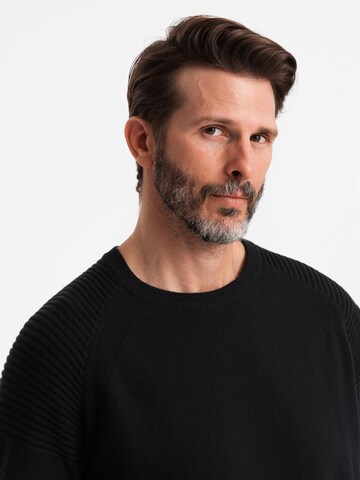 Ombre Trui 'OM-SWSW-0144' in Zwart