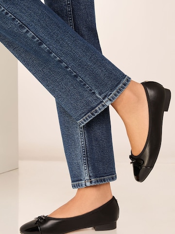 Lipsy Baleriina, värv must