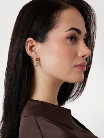 GUESS Ohrringe 'Beloved' in Gold: Vorderseite