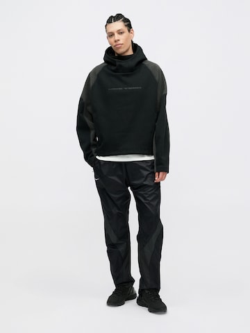 Nike Sportswear Regular Панталон 'SHOX' в черно