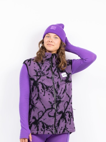 Eivy Vest in Black: front
