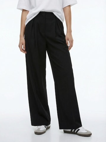 studioselect Широкий Брюки со складками 'Jessa' в Черный: спереди