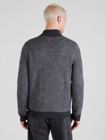 QS Sweater in Grey