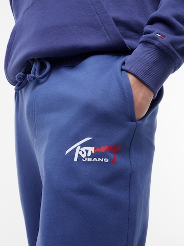 Tommy Jeans Tapered Housut värissä sininen