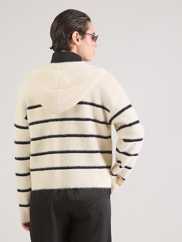 COMMA Knit cardigan in Beige
