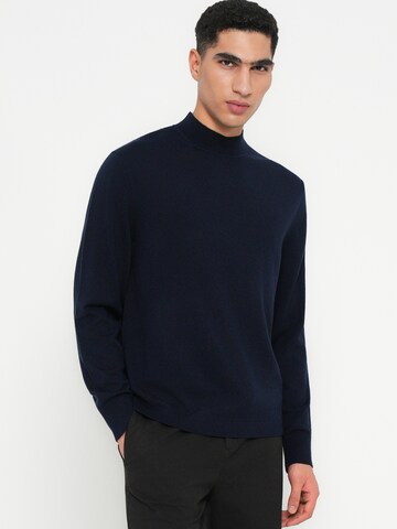 Calvin Klein Sweater in Blue