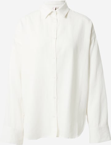 NLY by Nelly Blouse 'Easy Breeze' in White: front