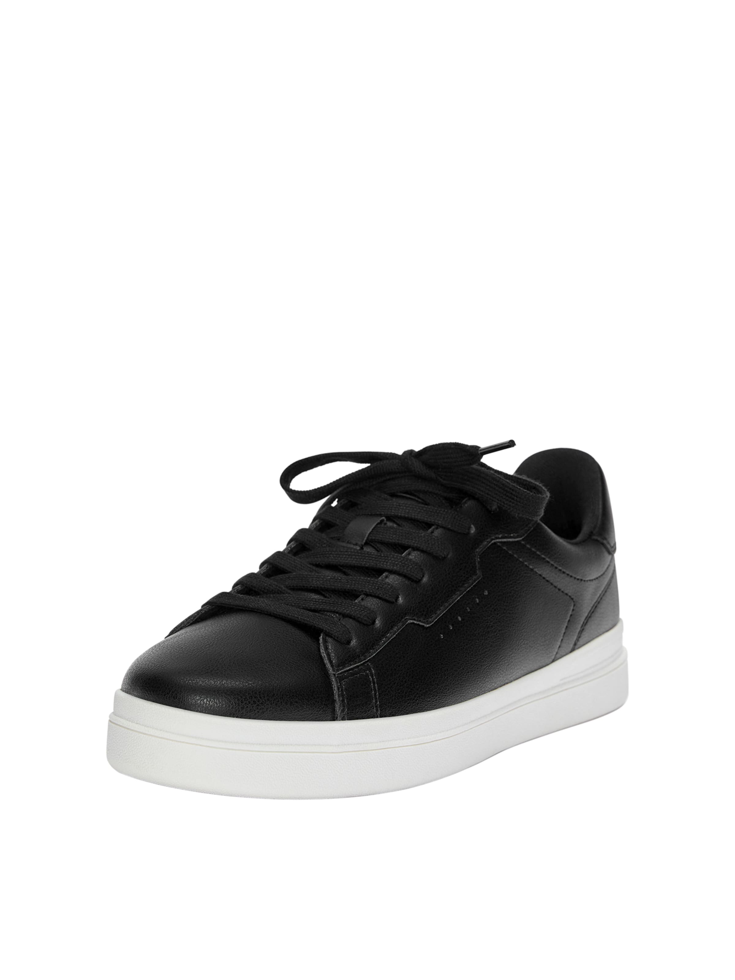 Baskets basses Pull&Bear en noir : devant