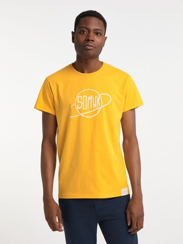 SOMWR Shirt 'PLANET SHPERE TEE' in Yellow: front