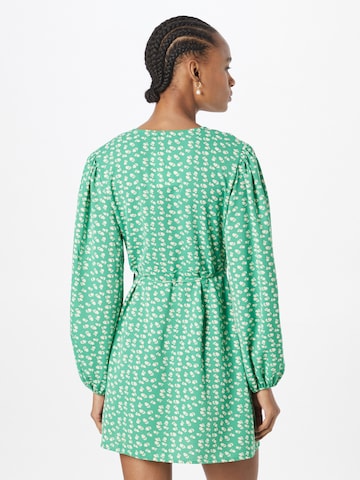 GLAMOROUS فستان بلون أخضر
