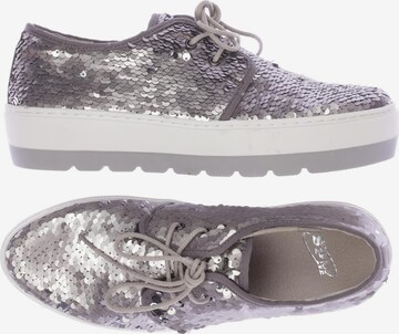SPM Flats & Loafers in 37 in Silver: front