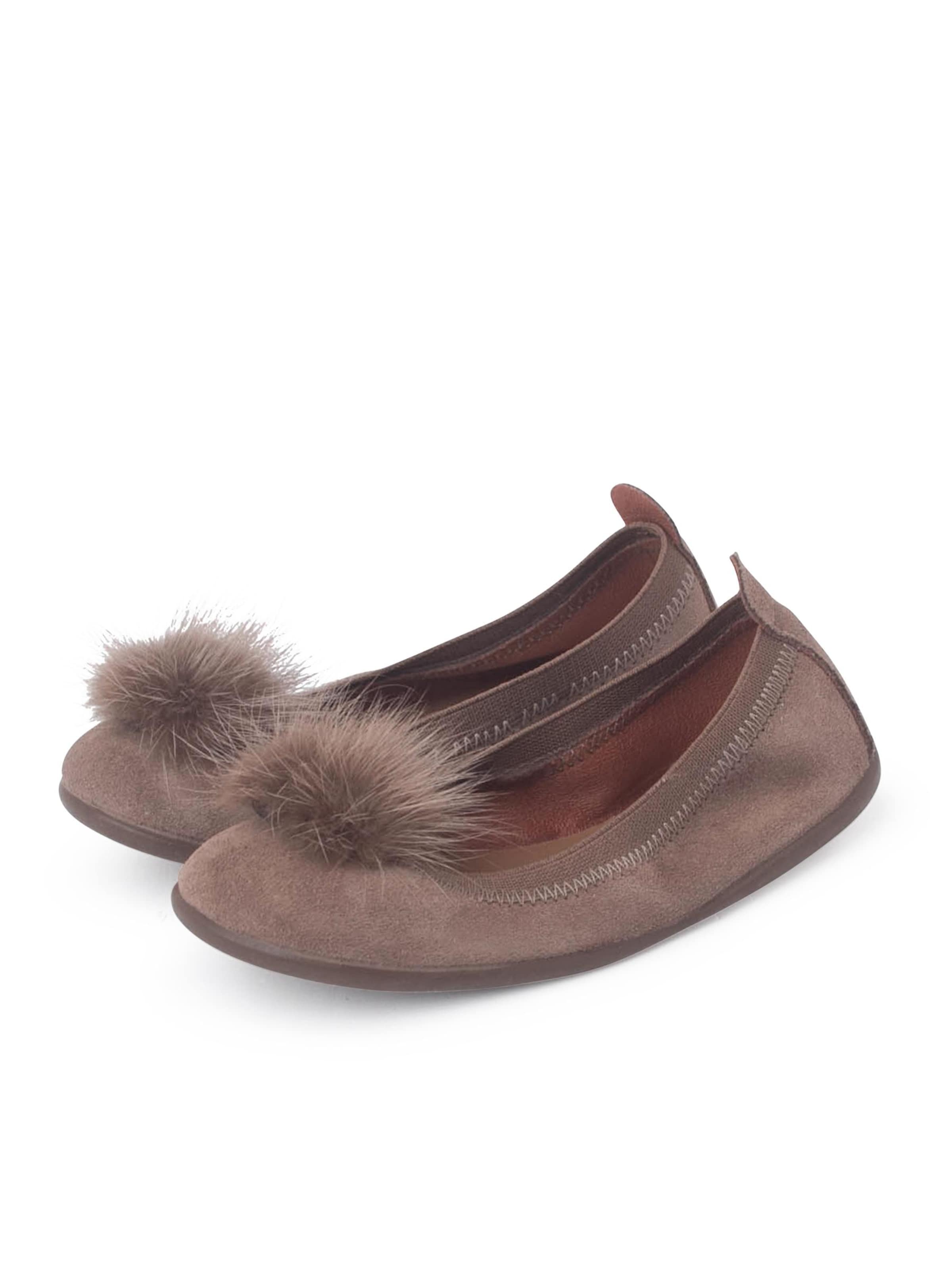 Ballerina di Pisamonas in grigio