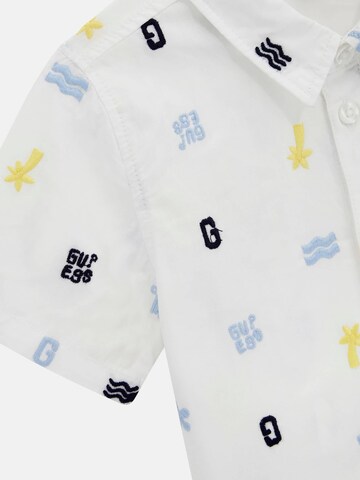 GUESS Regular fit Button Up Shirt in White